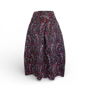 ECHAPPEES BELLES pleated floral brocade skirt, red/grey/black, side zip. M EUC